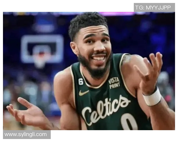 杰森塔图姆如何在NBA赛场上展现超凡实力与领导魅力